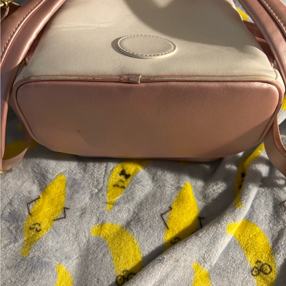 Loungefly - Picture 4 of 5